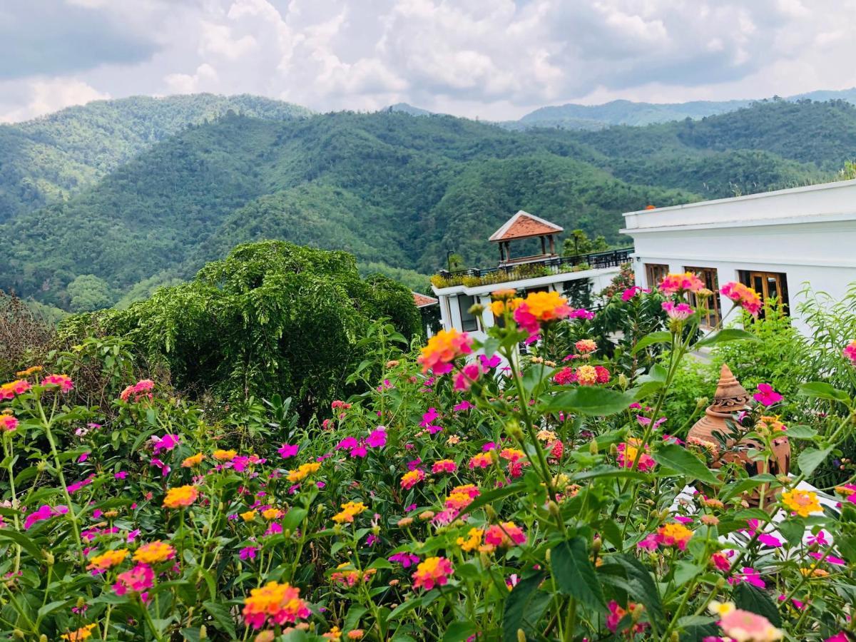 Hotel Le Grand Muang Pakbèng Exteriér fotografie