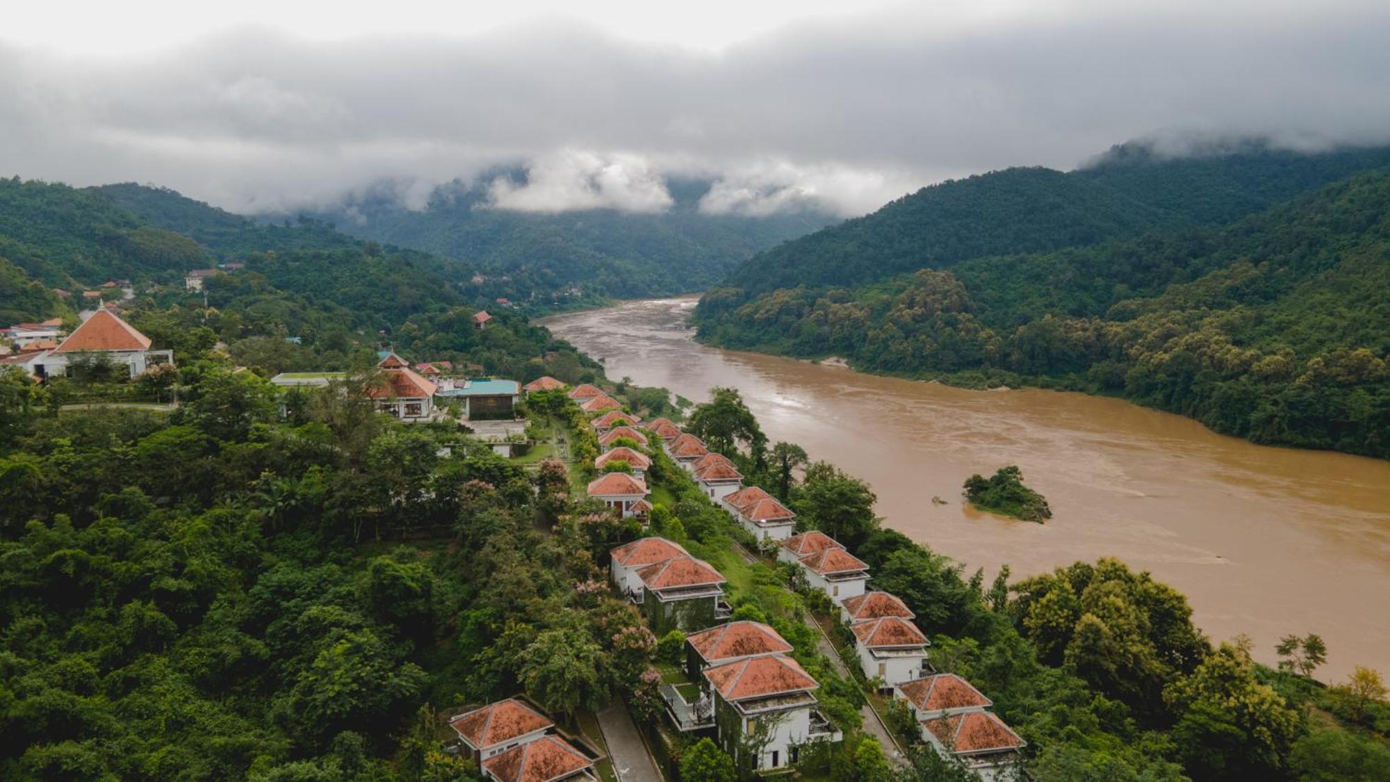Hotel Le Grand Muang Pakbèng Exteriér fotografie